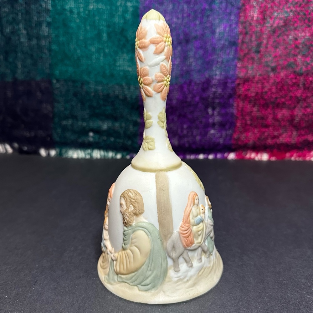 Vtg 1982 Lefton Porcelain Bell